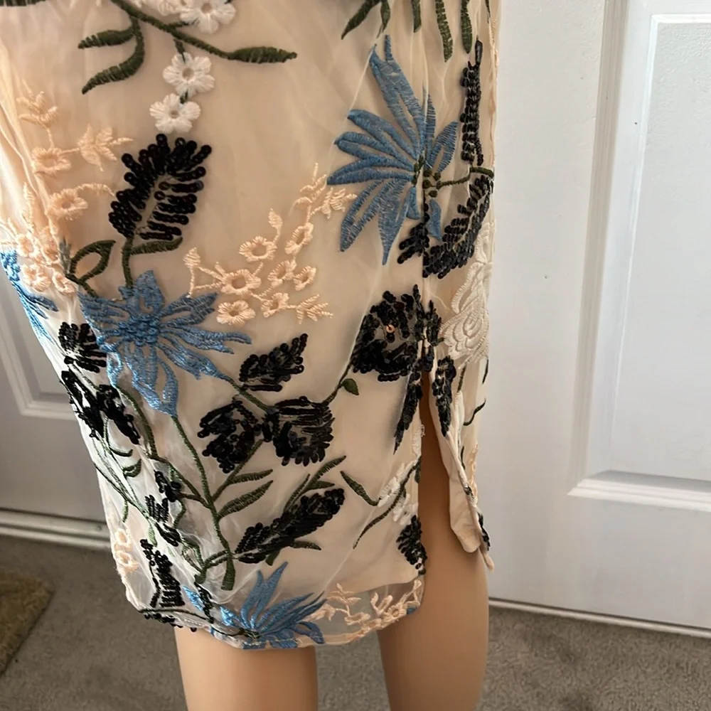 NWT Lulu’s formal beaded sequin evening dress S cream embroidered overlay sexy - Picture 13 of 15